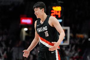 拓媒：期待杨瀚森&利拉德莫兰特打出默契 霍勒迪打法对他有帮助
